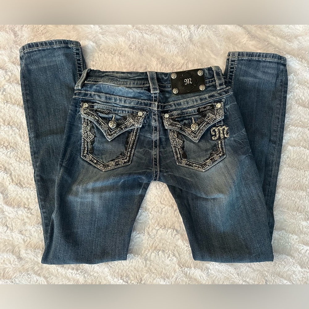 Miss Me 26 straight leg jeans